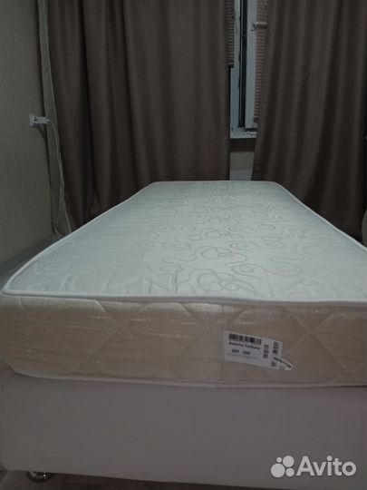 Кровать основание с матрасом