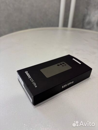 Samsung Galaxy S25 Ultra, 12/512 ГБ
