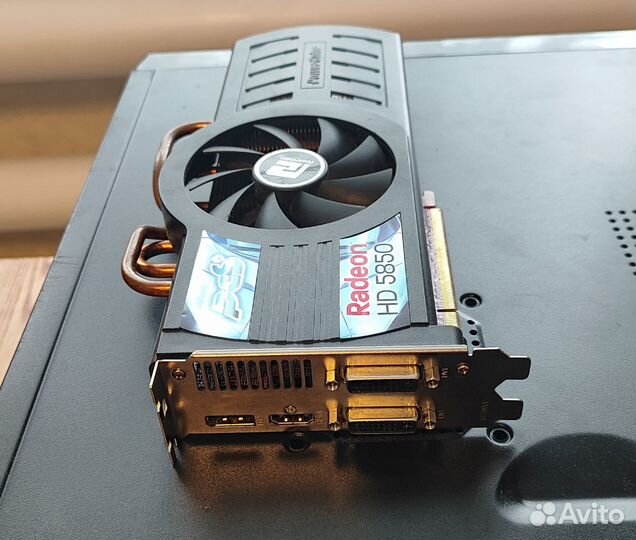 Видеокарта Radeon HD5850