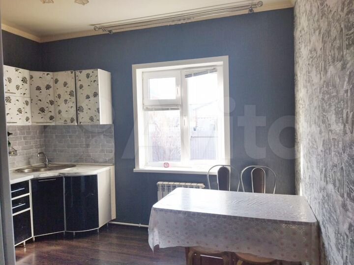 Дом 100 м² на участке 4,5 сот.