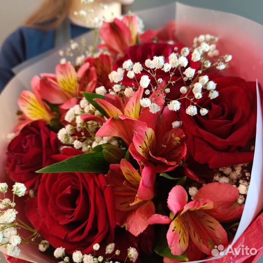 Цветы Букет Гипсофила Розы Альстромерия