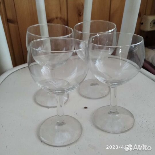 Бокалы для вина