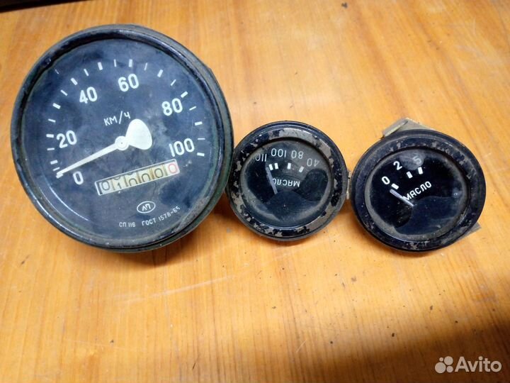 Приборная панель