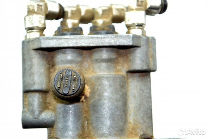 Рычаг управления гидравликой volvo FM9 (01.01-12.0