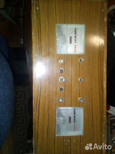 Наверно усилитель времён СССР