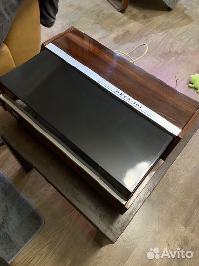 Радиола. Проигрыватель винила. СССР