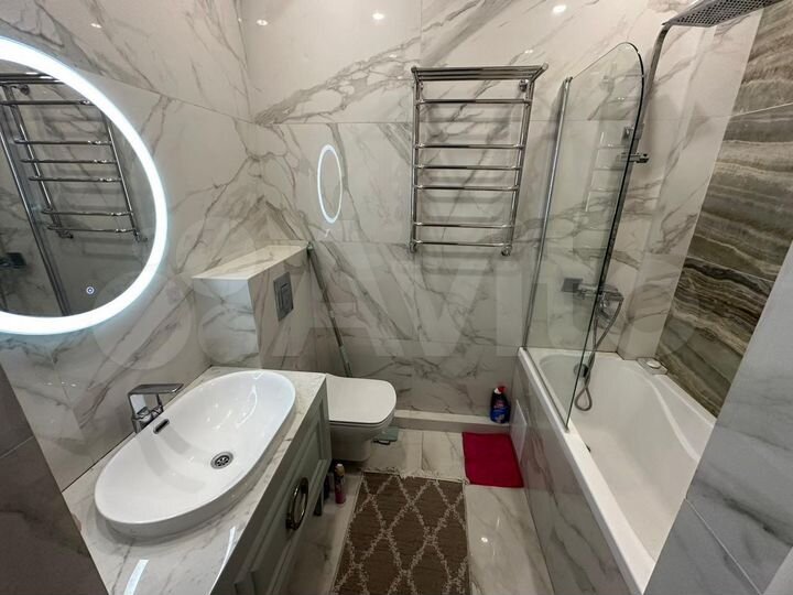 2-к. квартира, 50 м², 5/10 эт.