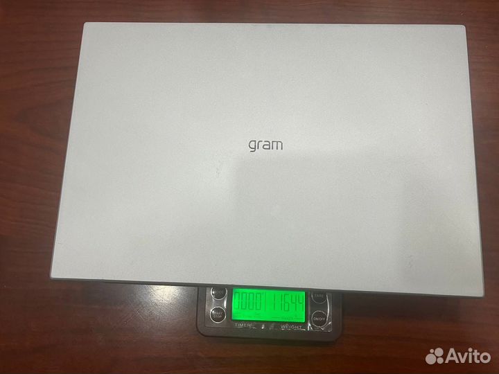 LG Gram 16 17 (вес 1164 гр)