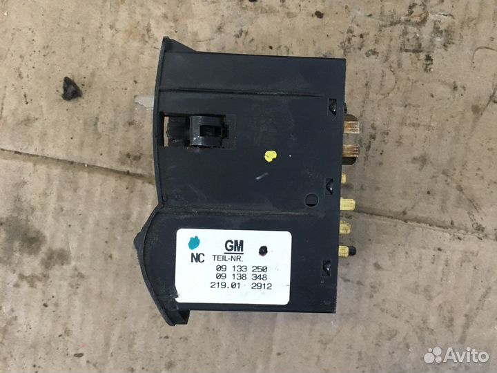 Переключатель света Opel Zafira A (2775)