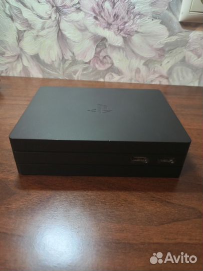 Sony PS4 slim 1tb
