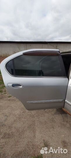 Дверь Nissan Maxima A33