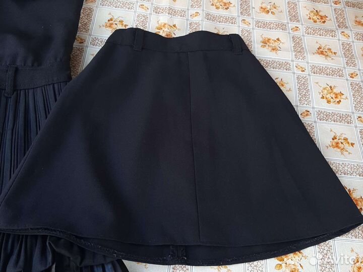 Школьная форма для девочки пакетом 128см