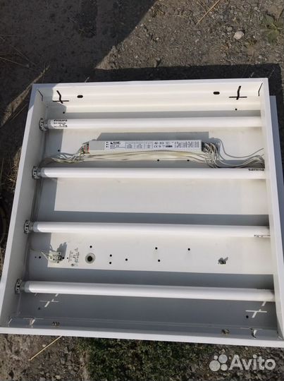 Светильник потолочный