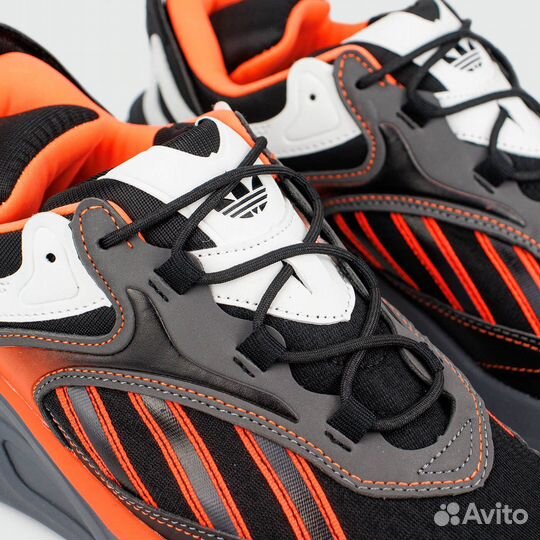 Кроссовки Adidas Ozmorph