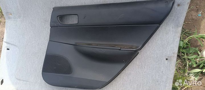 Mazda 6 GG дверные карты