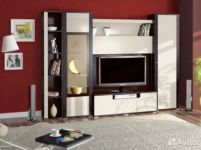 Стенка в гостиную