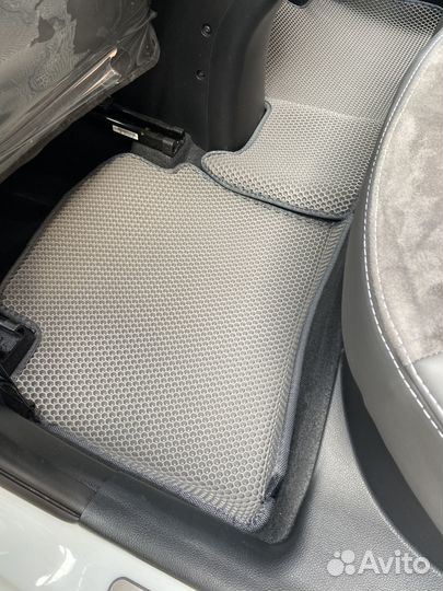 Коврики eva в машину с бортами и без 3d