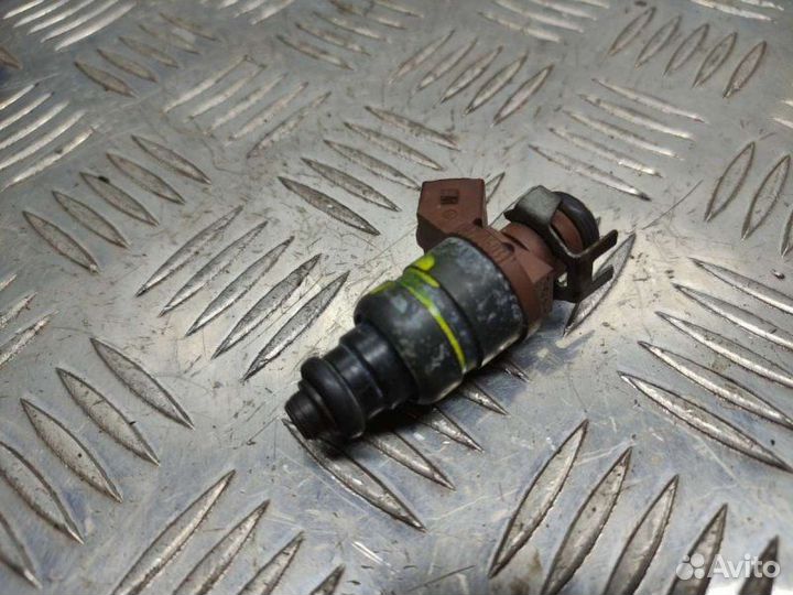 Форсунка Skoda Fabia 1 хэтчбек 1.4 2000