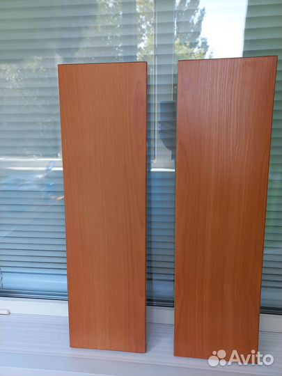 Книжные полки навесные