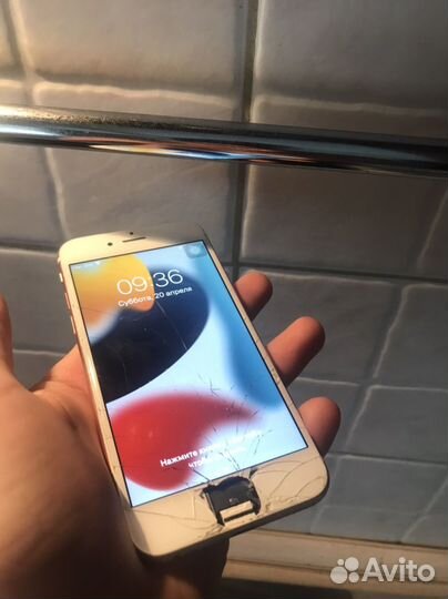 iPhone 6S, 32 ГБ