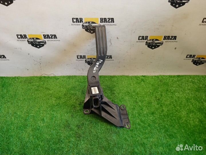 Педаль акселератора (газа) Ford Mondeo