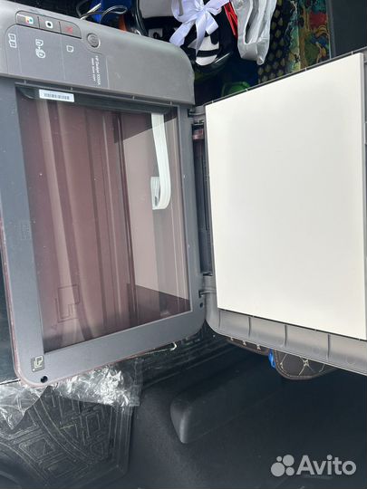 Приниер HP Deskjet 1050 A