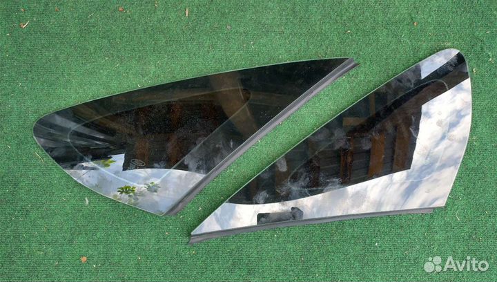 Форточка правая Ford Focus 2 седан