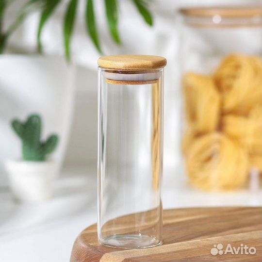 Банка стеклянная для сыпучих продуктов с бамбуково