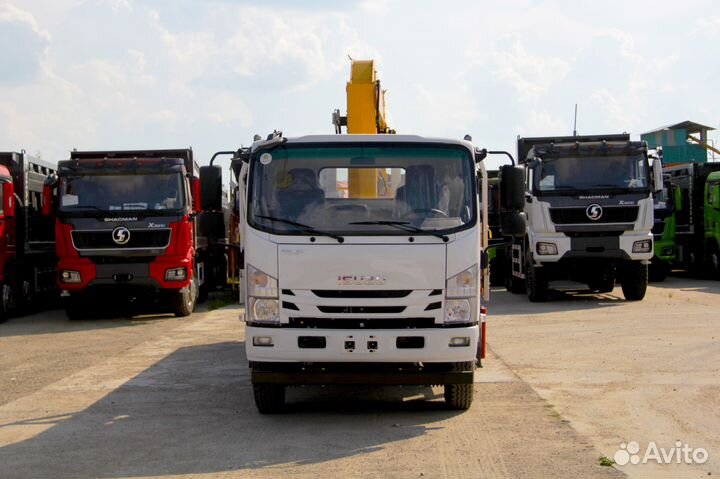 Isuzu Elf с КМУ, 2024