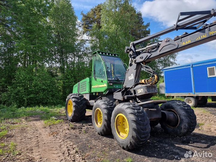 Харвестер John Deere 1270D