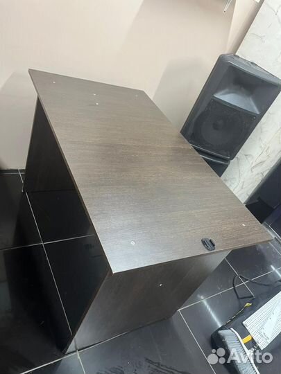 Столы, полки