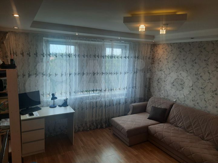 2-к. квартира, 50 м², 9/9 эт.