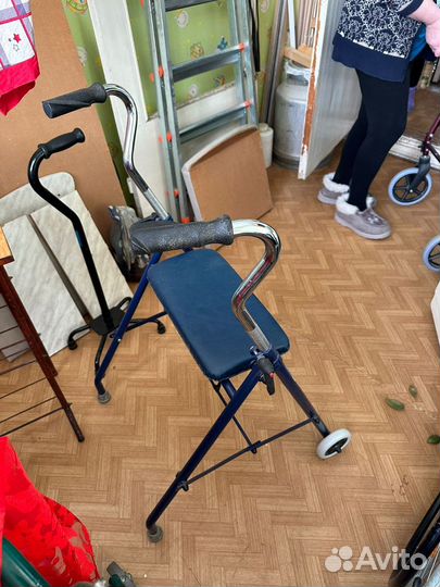 Ходунки для инвалидов