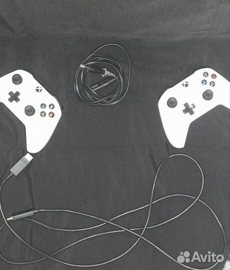 Xbox one s 1tb с играми