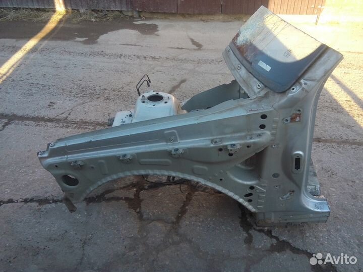 Лонжерон левый Land Rover Range Rover 3