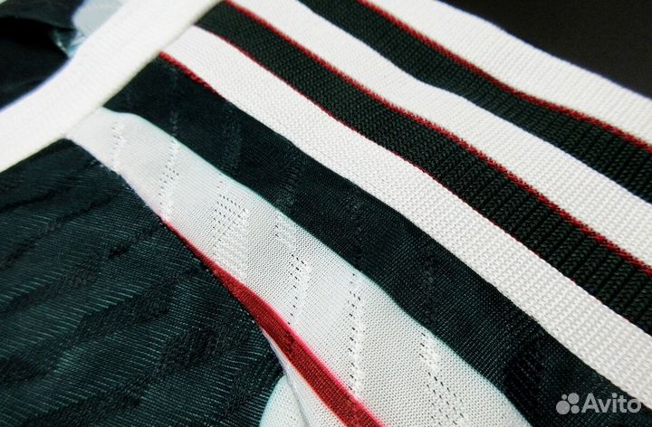 Форма гостевая Манчестер Юнайтед