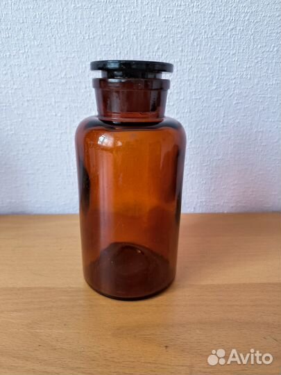 Старинная банка