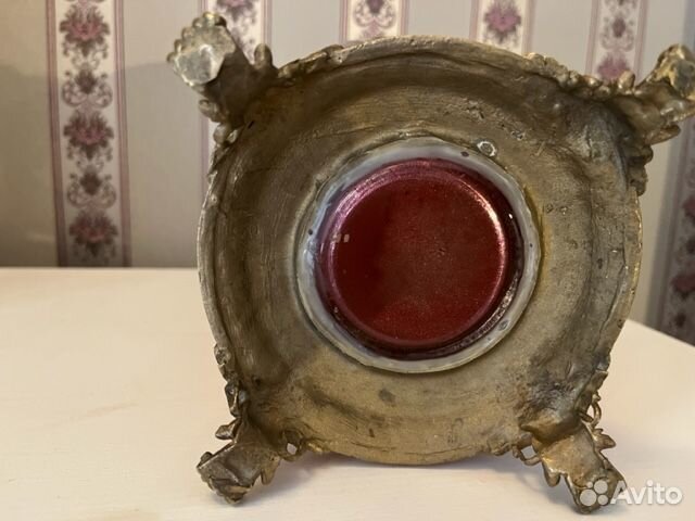 Антикварная ваза