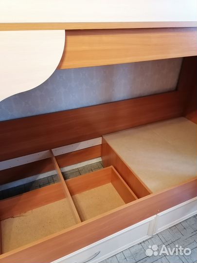 Двухъярусная кровать бу