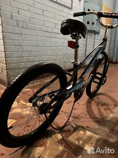 Novatrack dodger велосипед