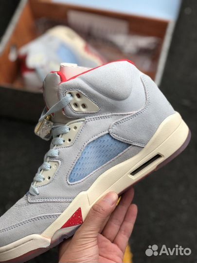 Trophy Room x Air Jordan 5 Retro 'Ice Blue'