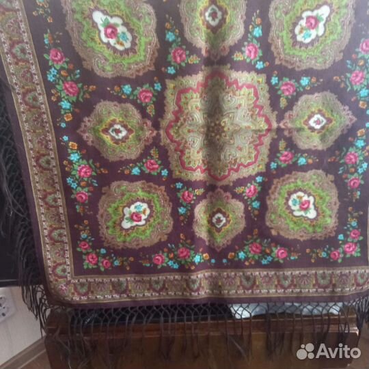 Платок шерстяной