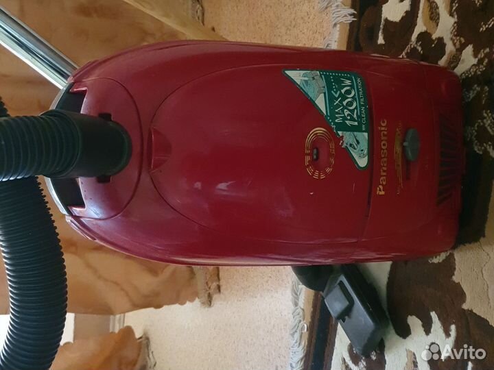 Пылесос Panasonic MC-E 773