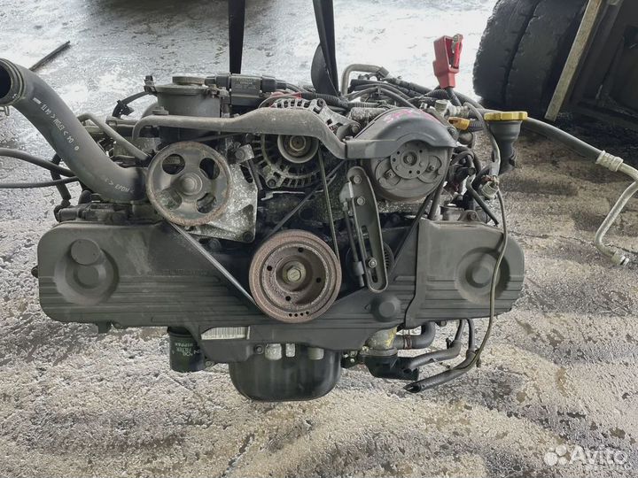 Двигатель subaru forester SF5 EJ201
