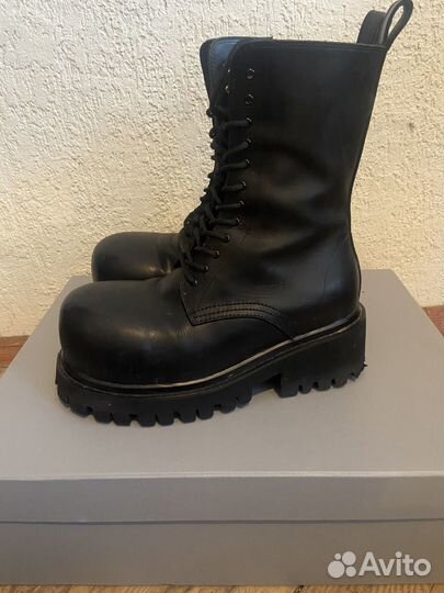 Balenciaga stomper leather boots