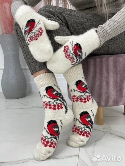 Комплект носочки И варежки