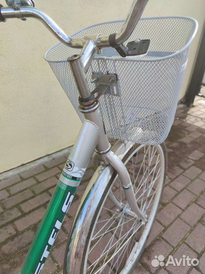 Велосипед женский городской с корзиной