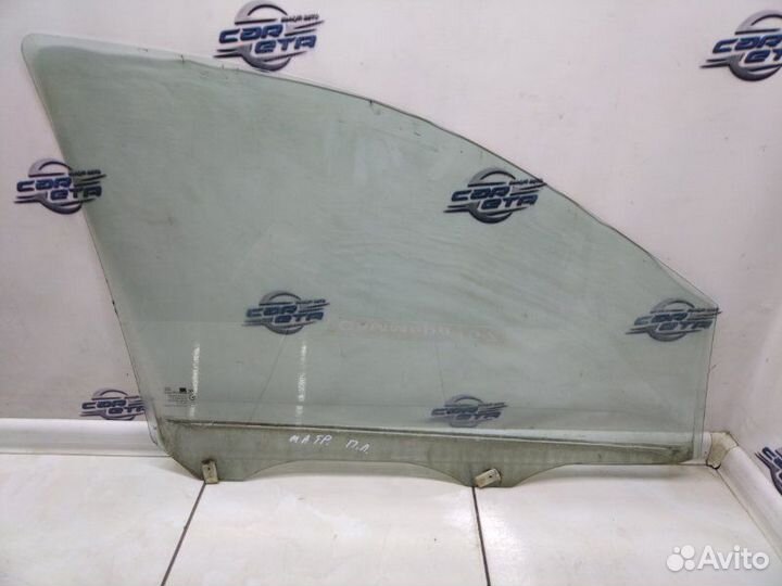 Стекло двери переднее левое Hyundai Matrix 1 1.6