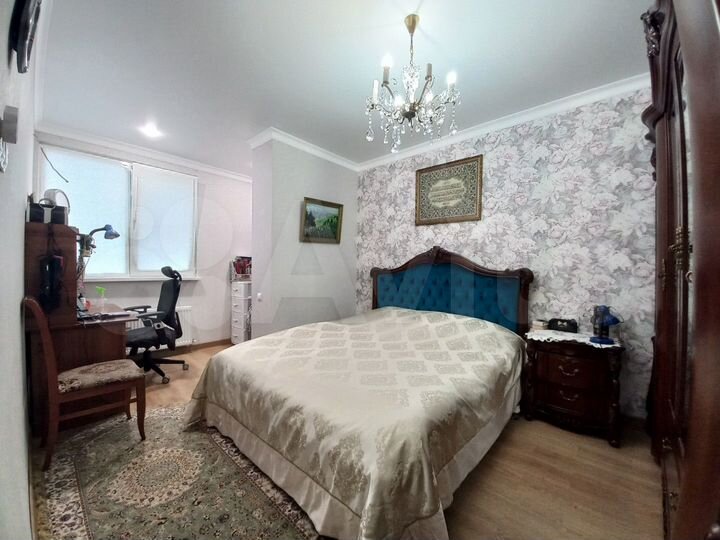 3-к. квартира, 80 м², 7/9 эт.