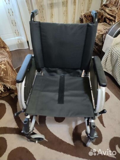 Кресло-коляска инвалидная